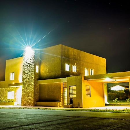 El Suto Apart Hotel San José de Chiquitos Exteriér fotografie
